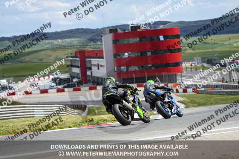 cadwell no limits trackday;cadwell park;cadwell park photographs;cadwell trackday photographs;enduro digital images;event digital images;eventdigitalimages;navarra;no limits trackdays;peter wileman photography;racing digital images;trackday digital images;trackday photos